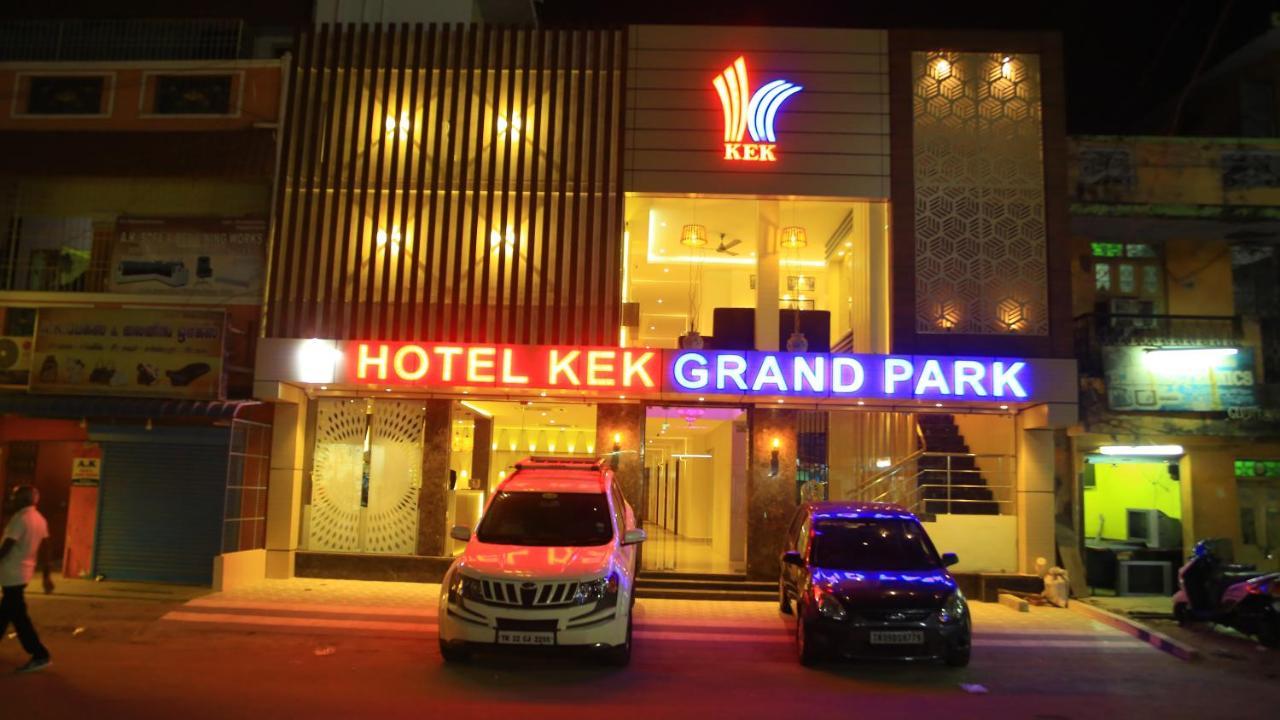 Kek Grand Park 3*