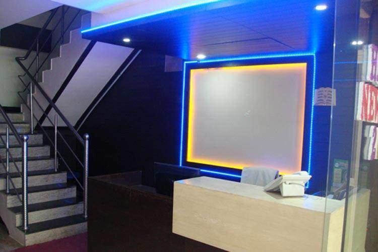 Hotel Seaqueen Residency *