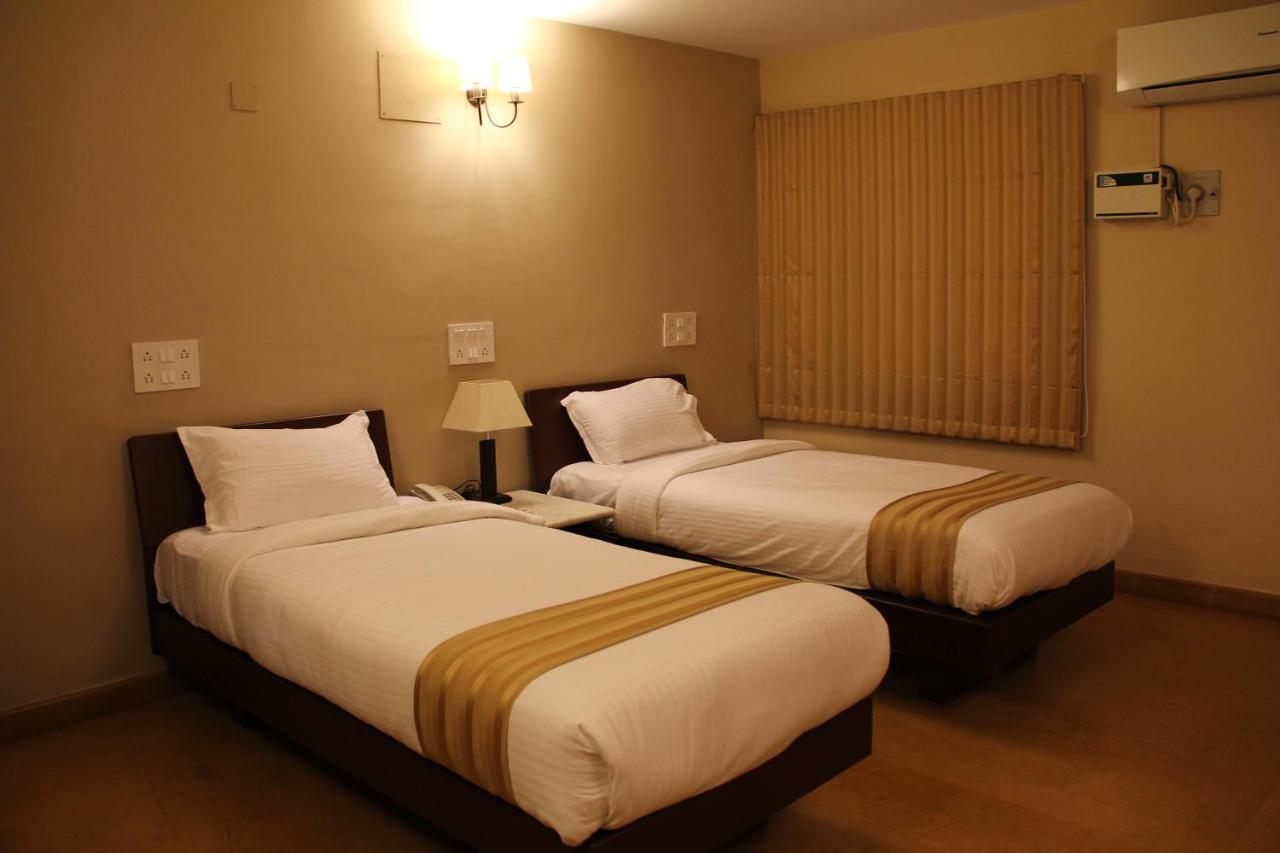 Hanu Reddy Residences Wallace Garden Guest house 3*