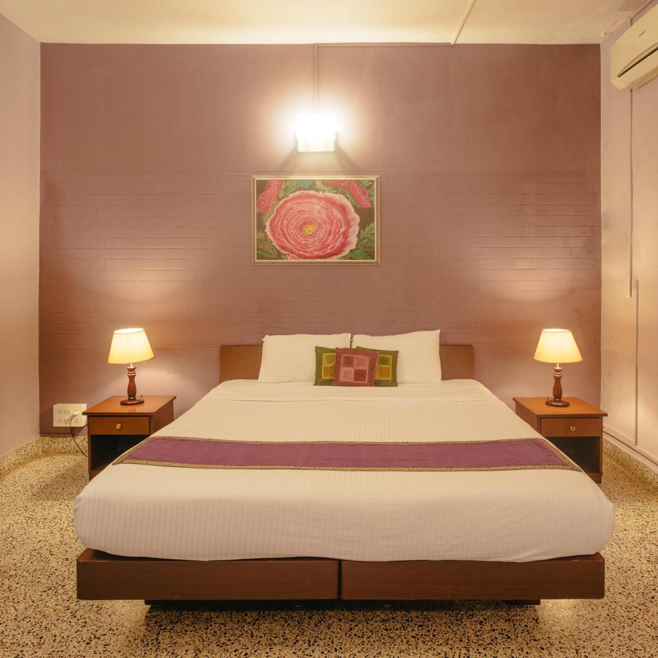 Guest house Hanu Reddy Residences Wallace Garden 3*