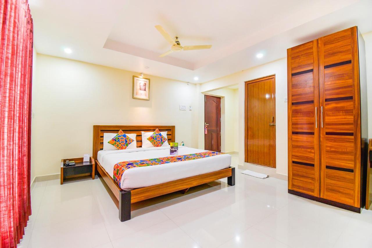 Fabhotel Sri Krishna Residency Airport 3*