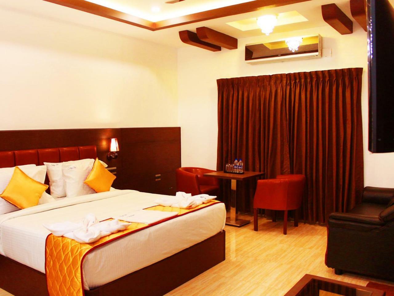 Staylite Hotel