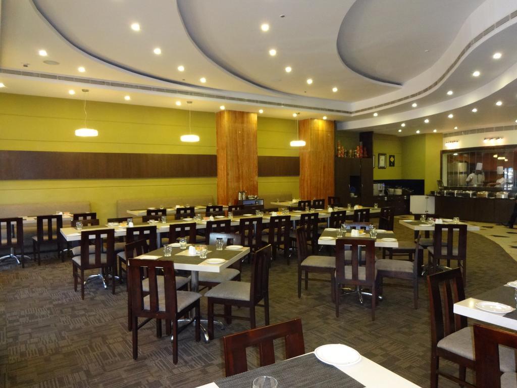 Regenta Central Deccan Chennai, Royapettah 4*