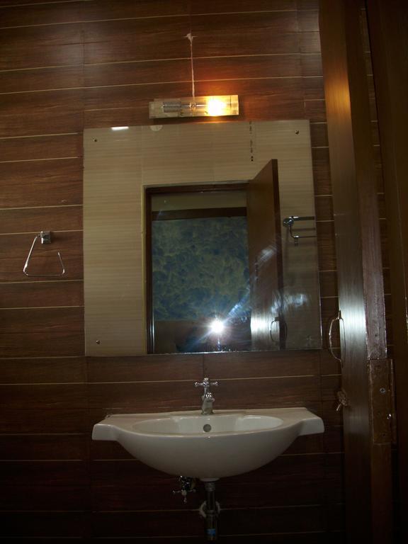 Manickam Grand Hotel Chennai