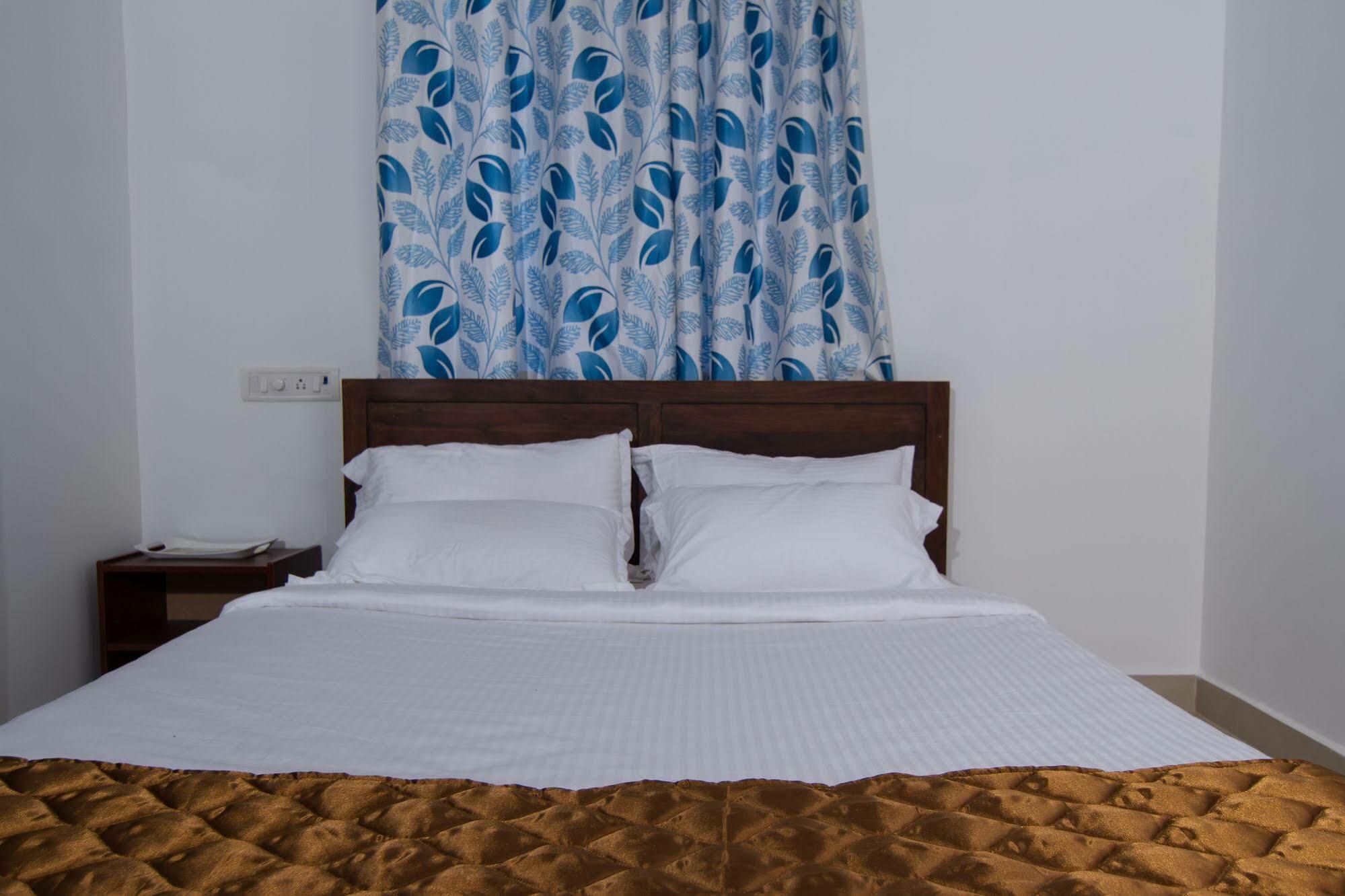 Apartment Phoenix Hospitality Services