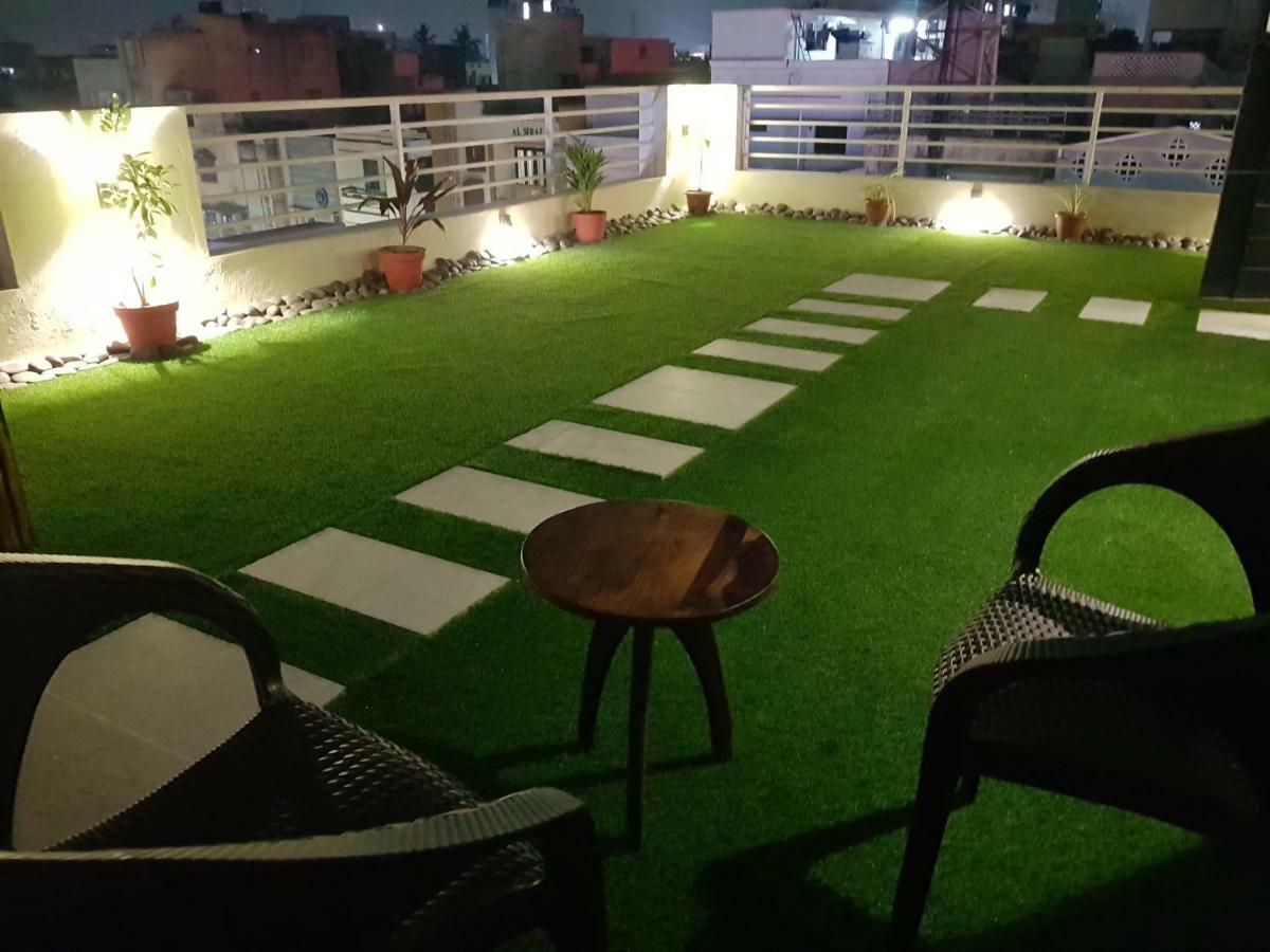 Liza Regency Hotel