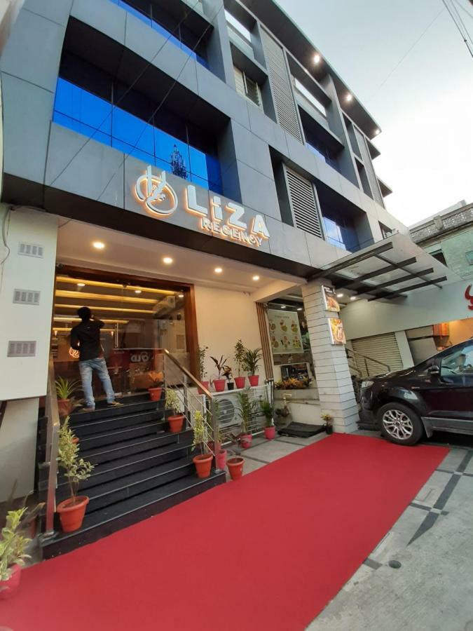 Hotel Liza Regency 3*