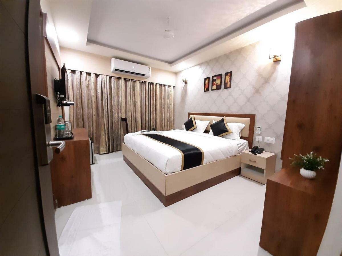 Liza Regency Chennai