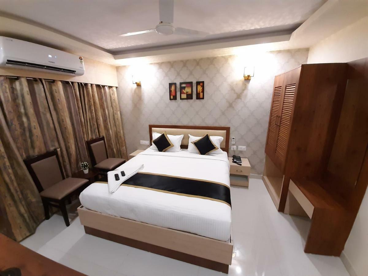 Hotel Liza Regency 3*