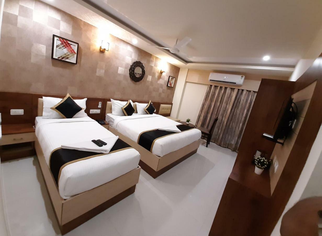 Liza Regency Hotel