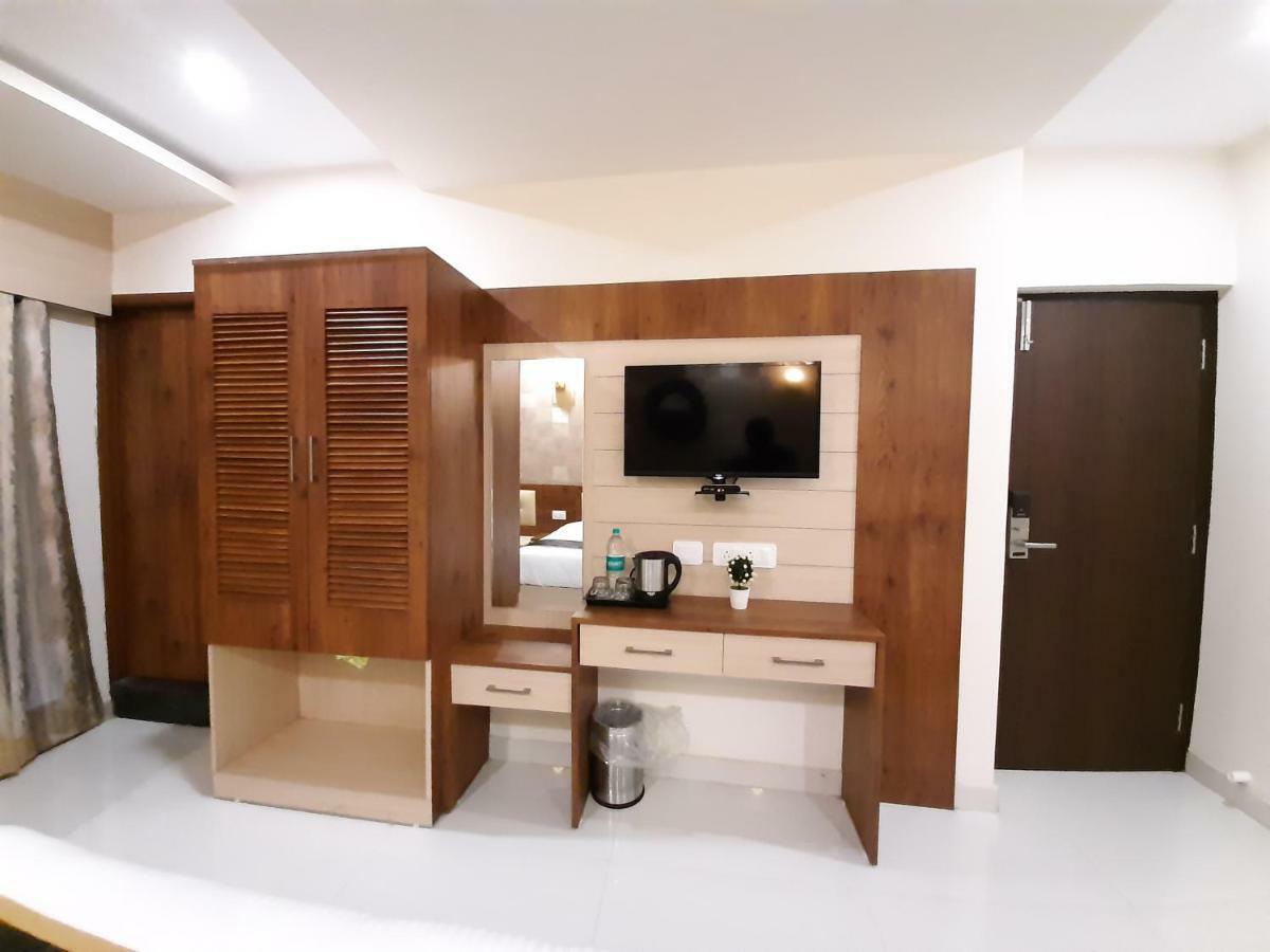 Liza Regency 3*