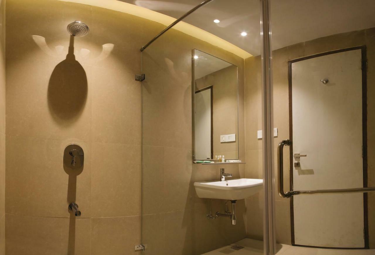 Urvashi Residency 3*
