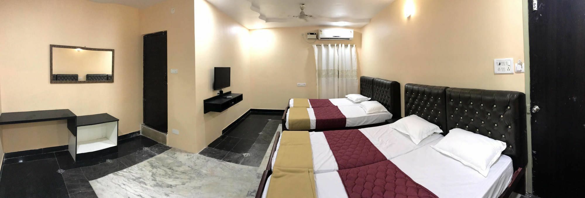 Hotel Royal Palace Marina 3*