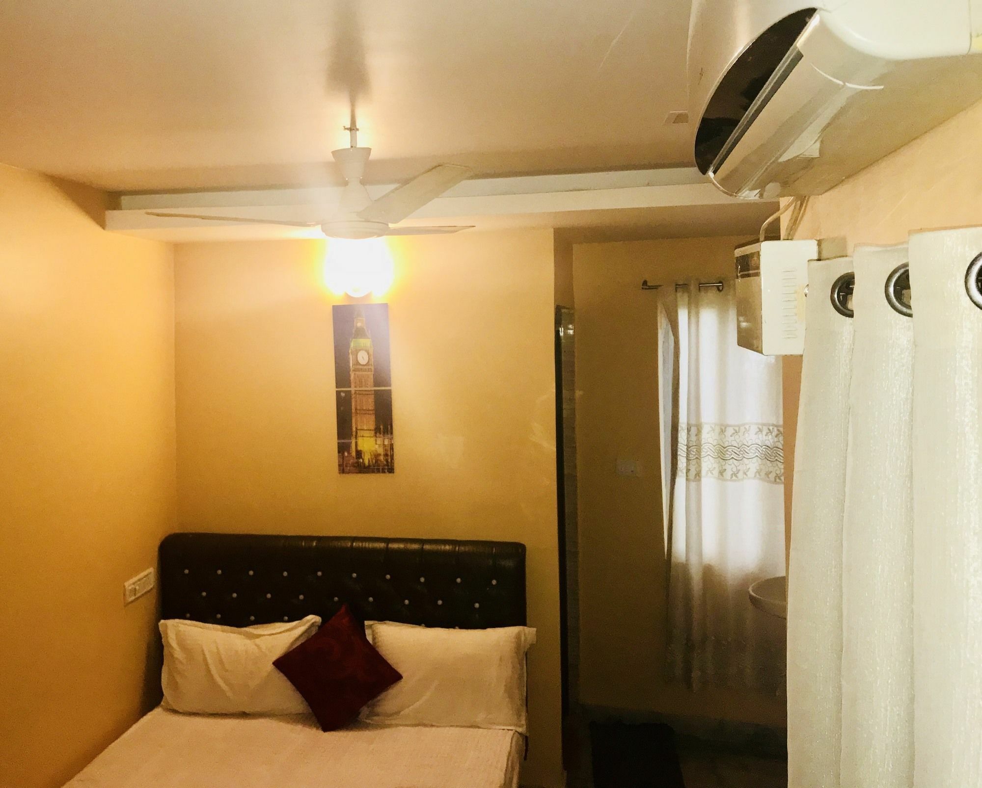 Royal Palace Marina 3* Chennai