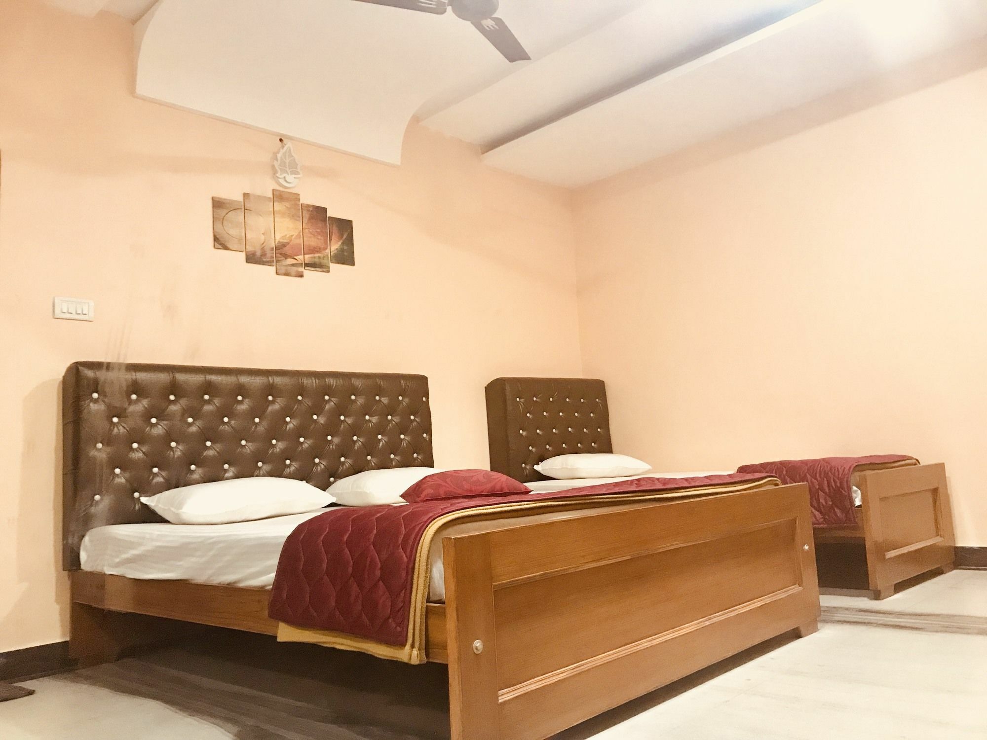 Royal Palace Marina 3*
