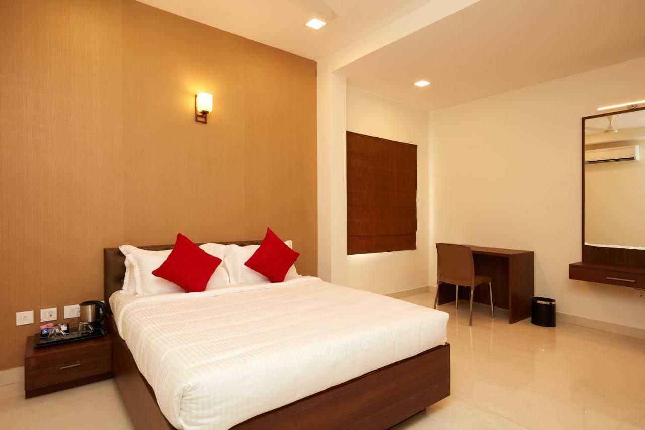 Kamar Residences And Banquets 3* Chennai