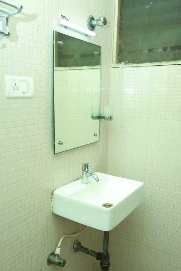 Sr Residency Guest house