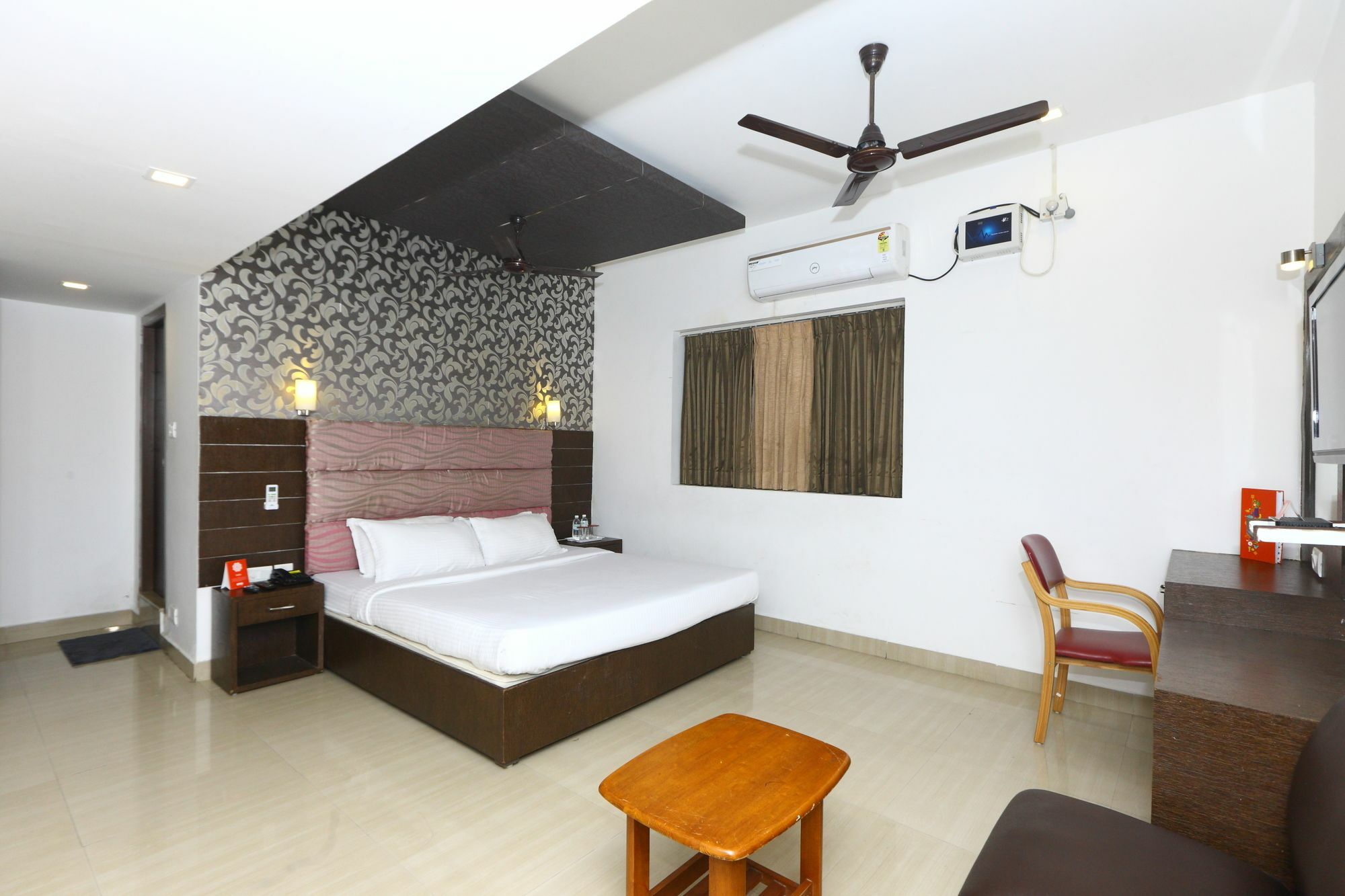Oyo Flagship 321 T Nagar