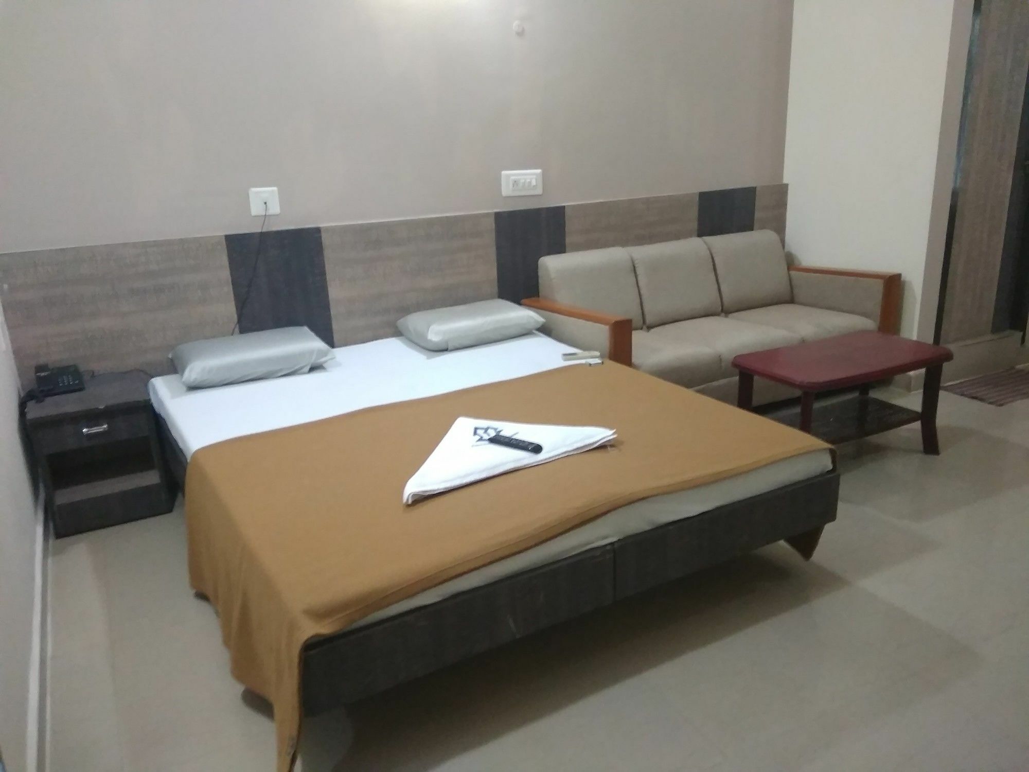 Hotel Chennai Guest House