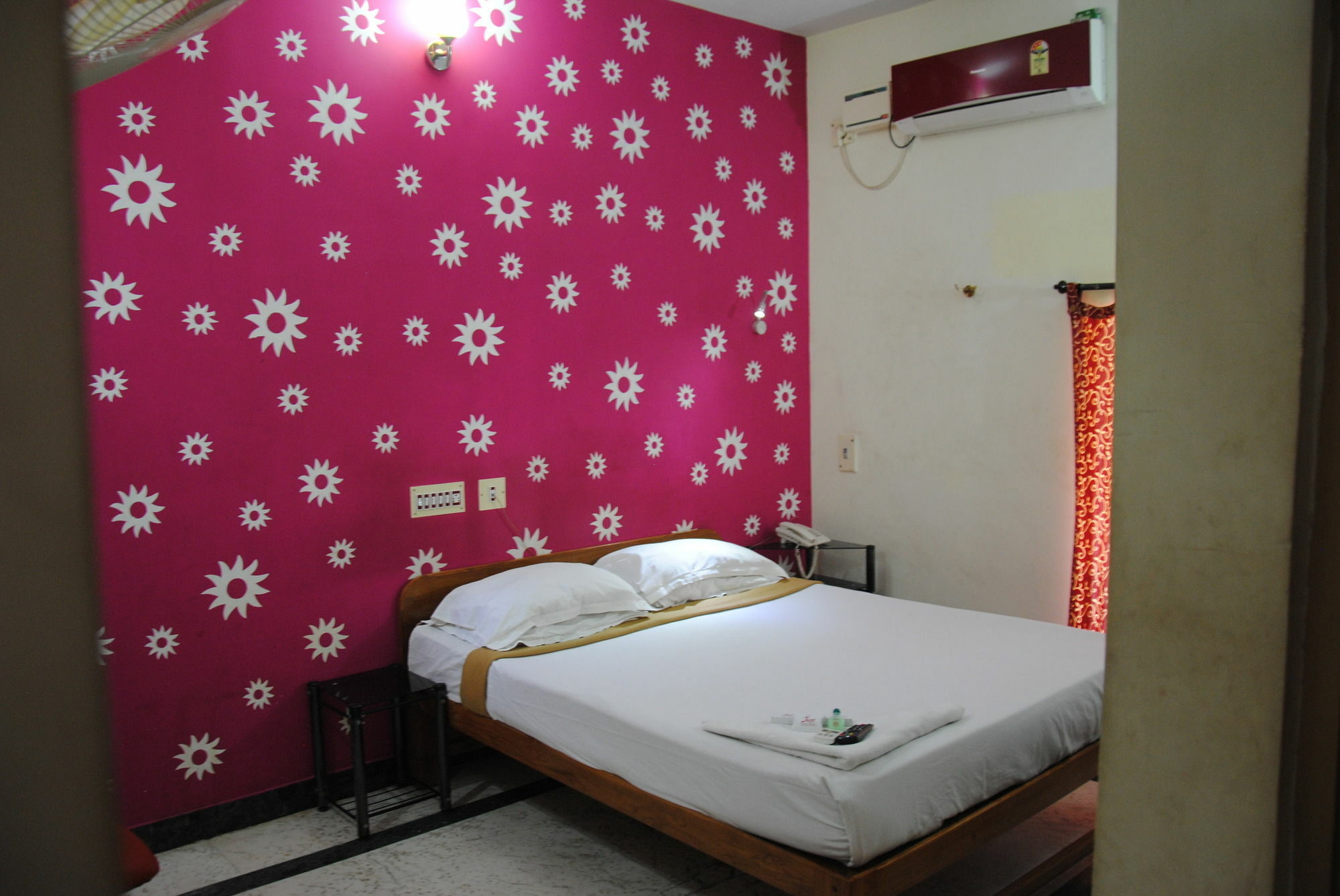 Just Guest House, Airport Guest house