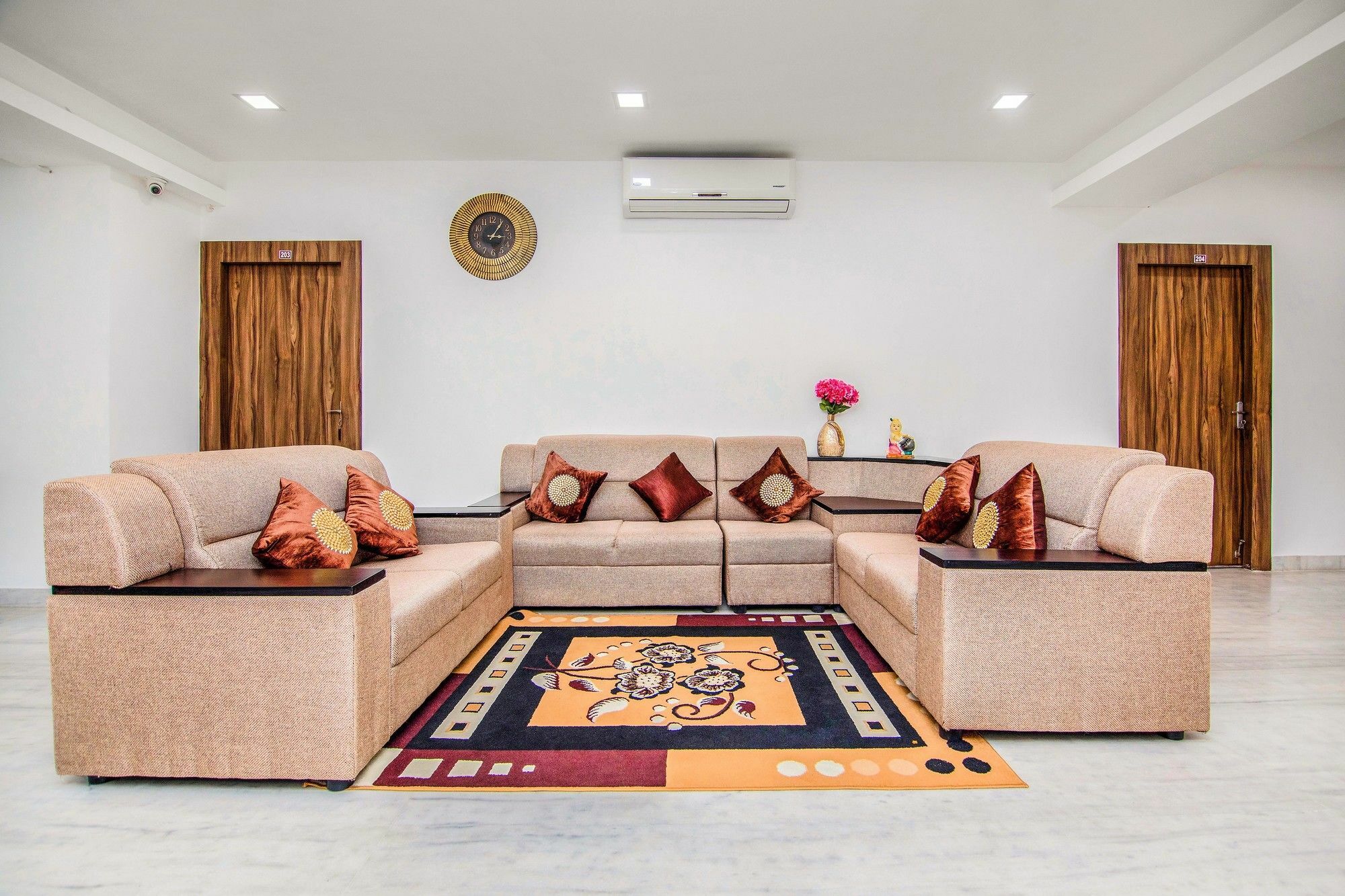 Fabhotel Venkeys Service Mylapore Chennai