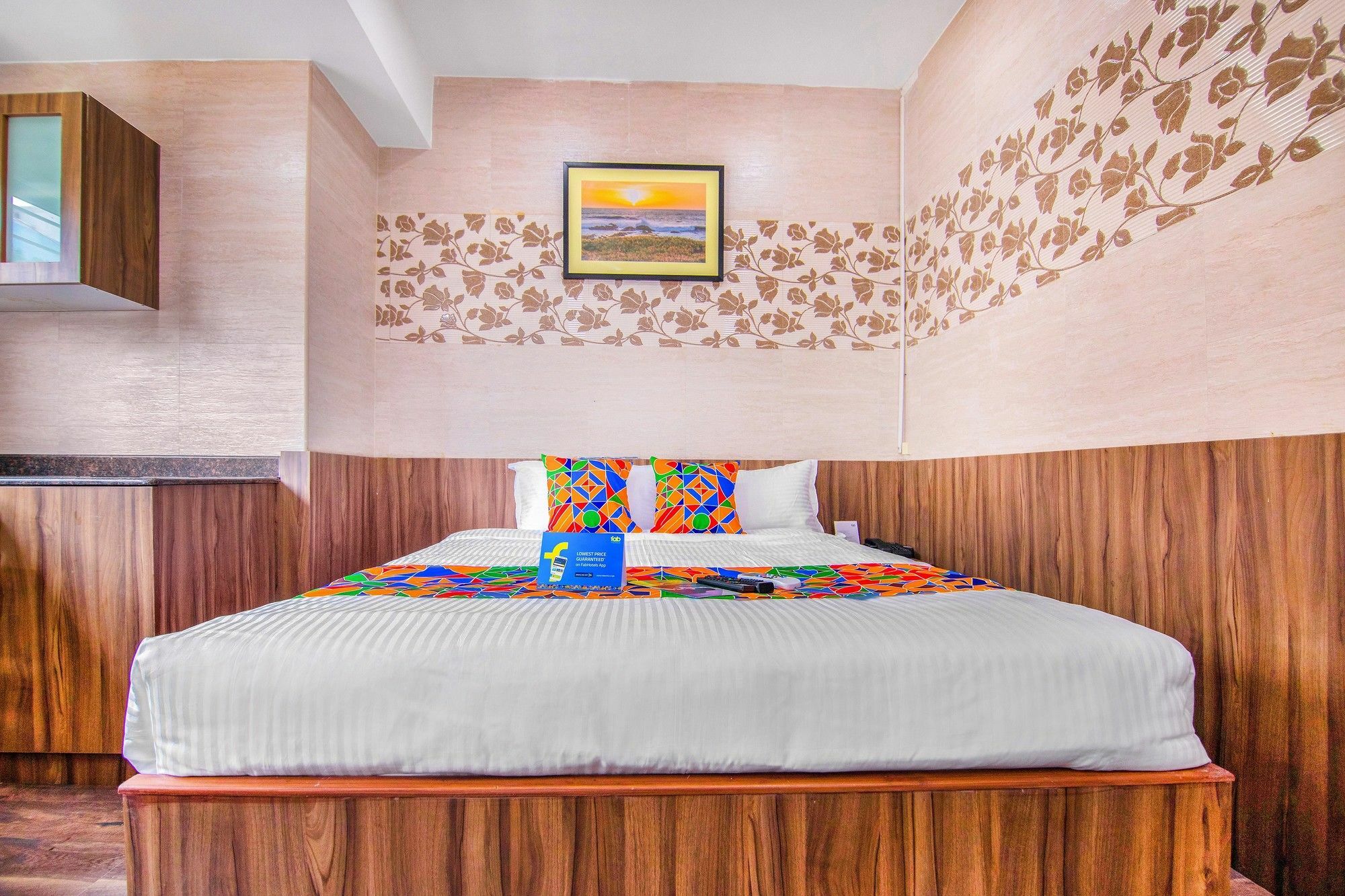 Hotel Fabhotel Venkeys Service Mylapore Chennai