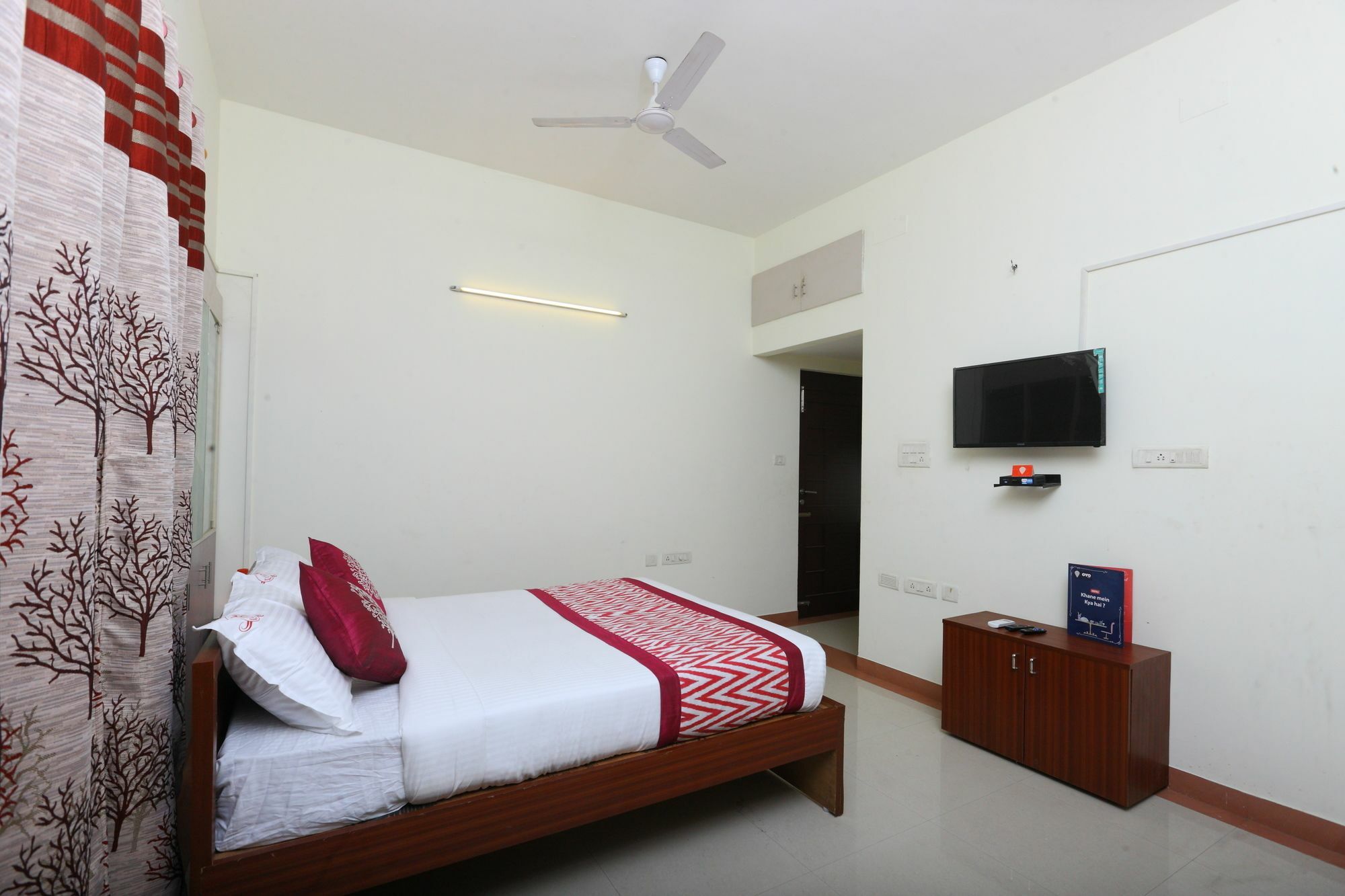 Oyo 10545 Sorgam Serviced Hotel 3*