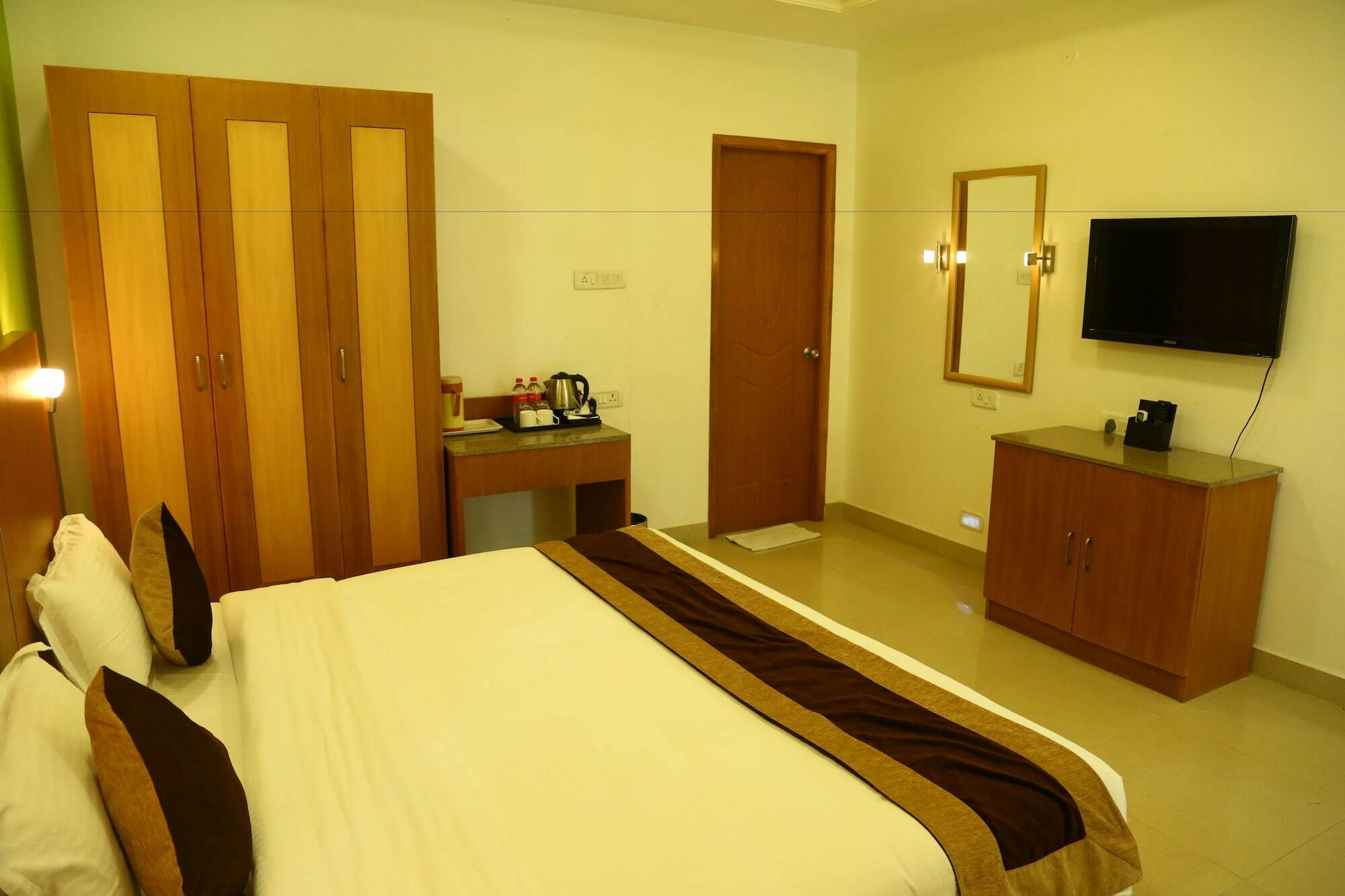 Resort Mermaid & Banquets 3*