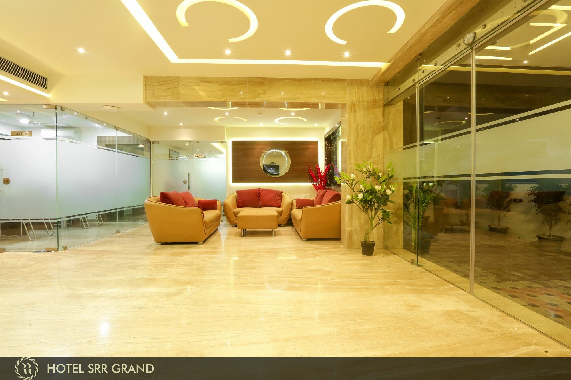 Srr Grand Hotel