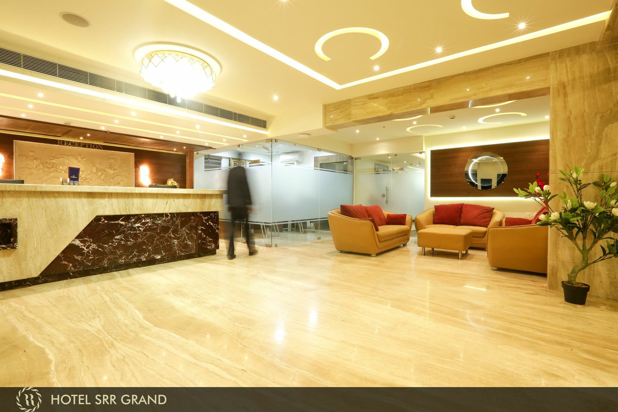 Srr Grand Hotel 3*