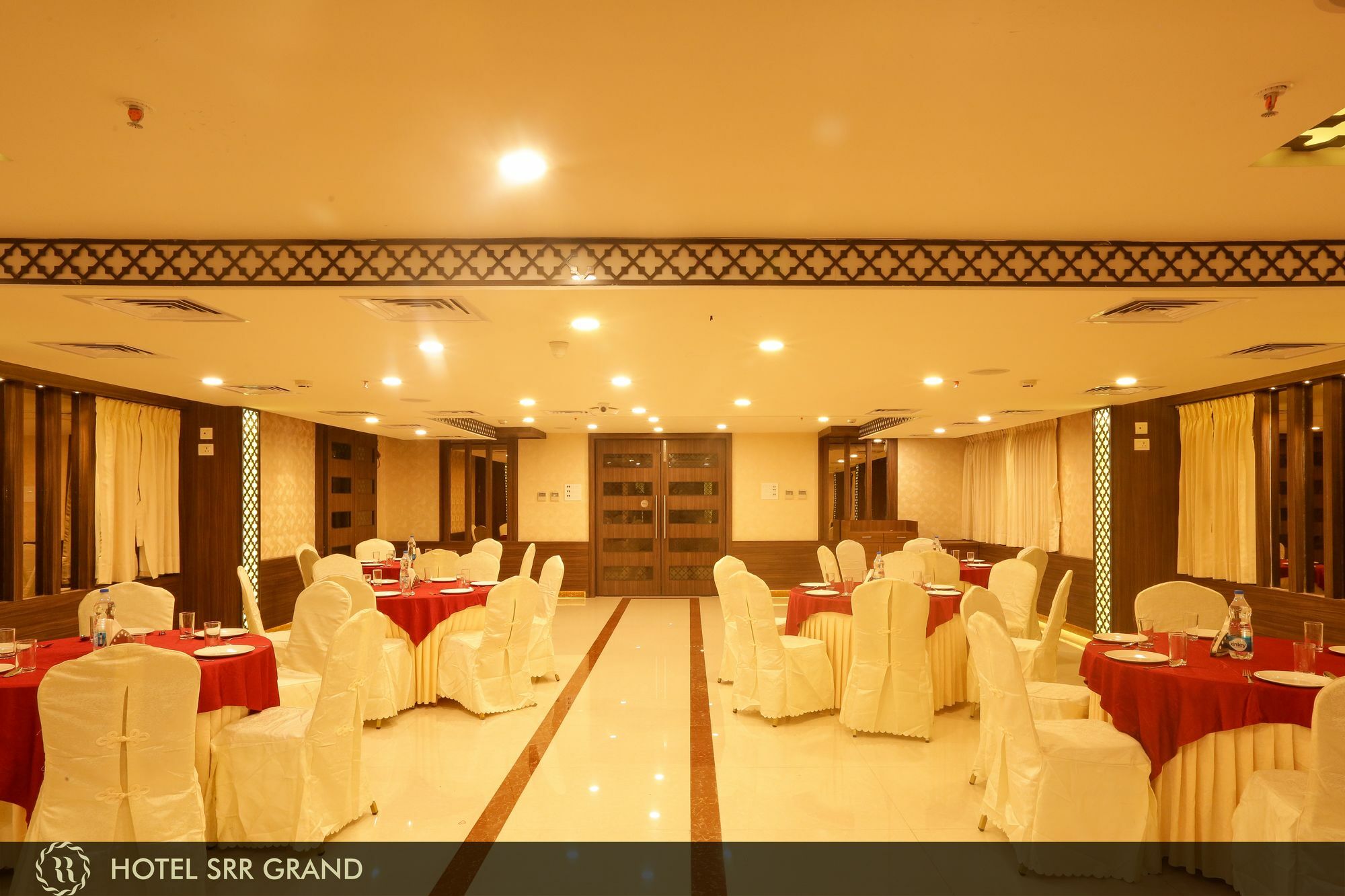 Srr Grand Hotel 3*
