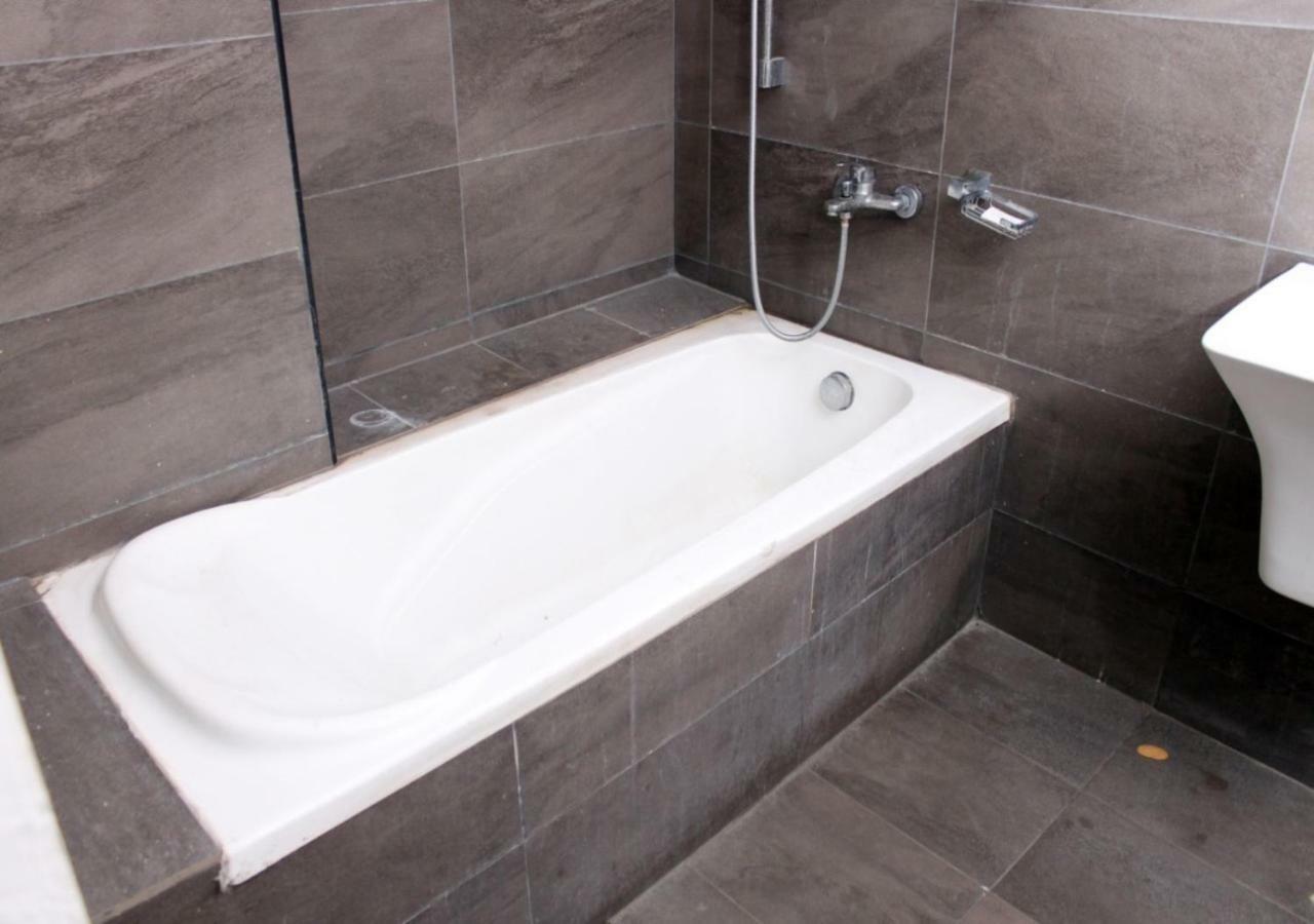 Alegria Whitehouse Hotel 3*