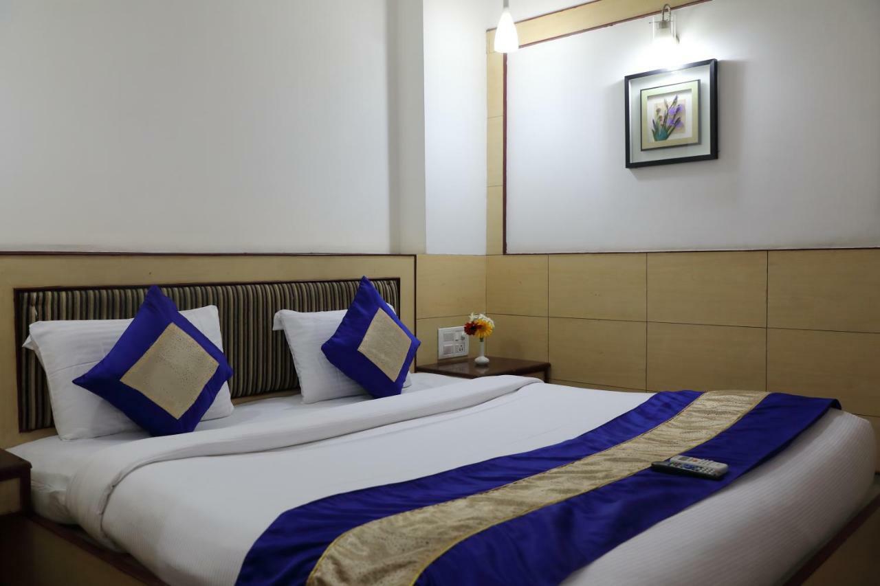 Maple Tree Hotel 3*