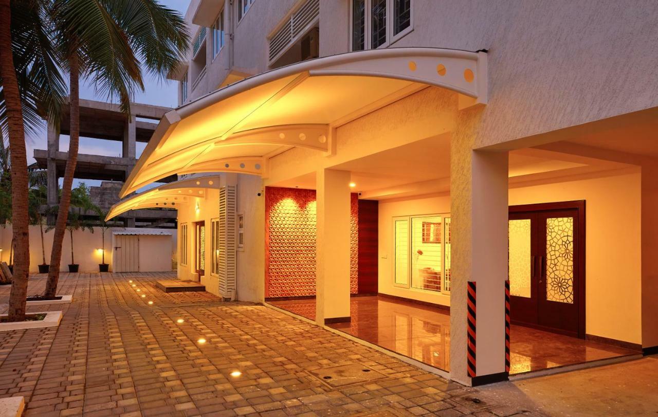 Kamar Residences And Banquets Acomodação com café da manhã 