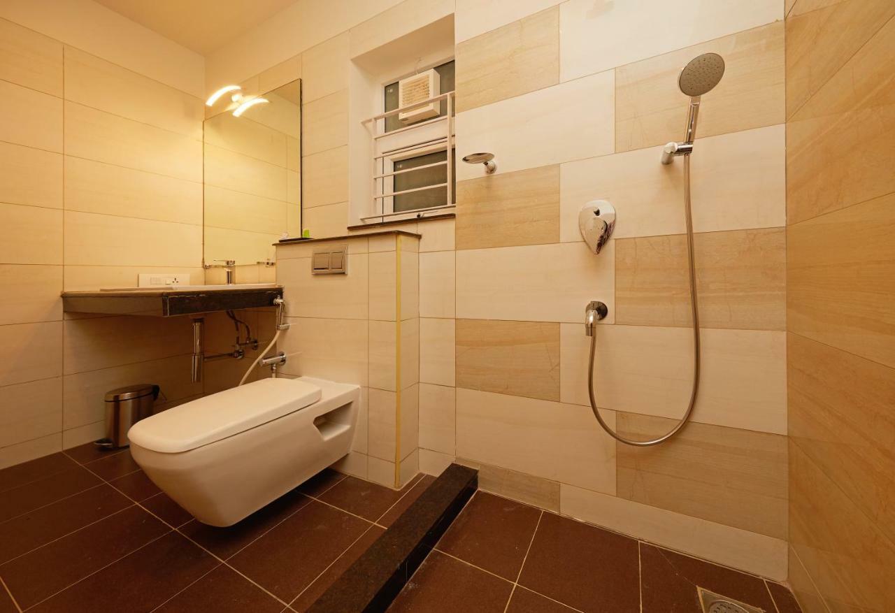 Kamar Residences And Banquets Acomodação com café da manhã  3*