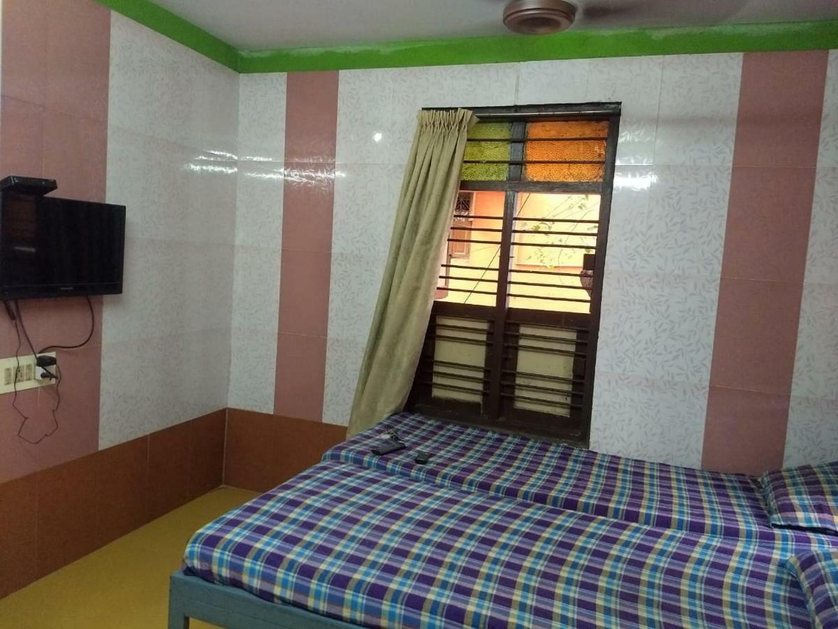New Regency Hotel 2*