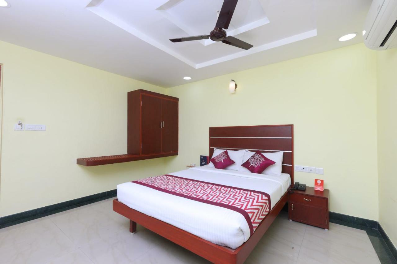 Hotel Sri Sai Nivas