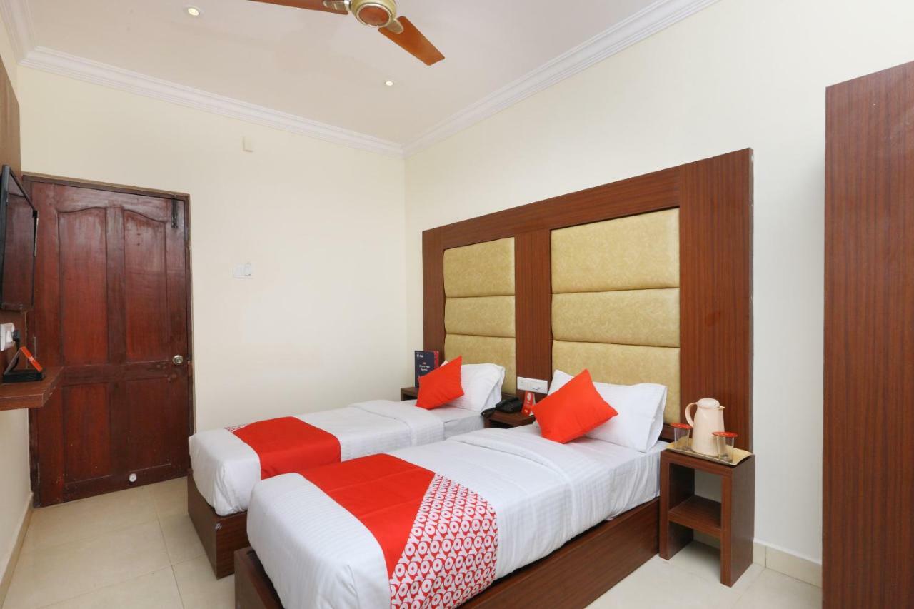Hotel Oyo 13230 Ark Residency