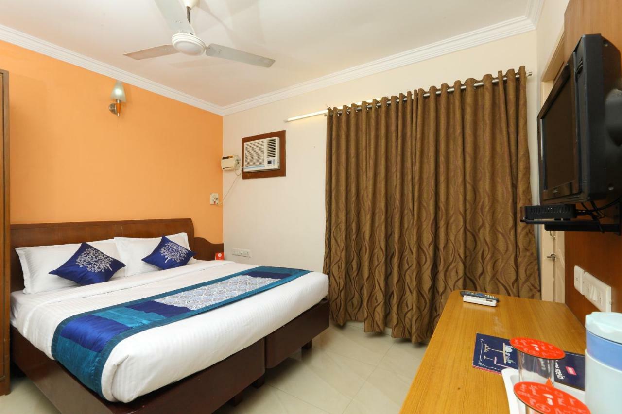 Hotel Oyo 15963 Manor Chennai