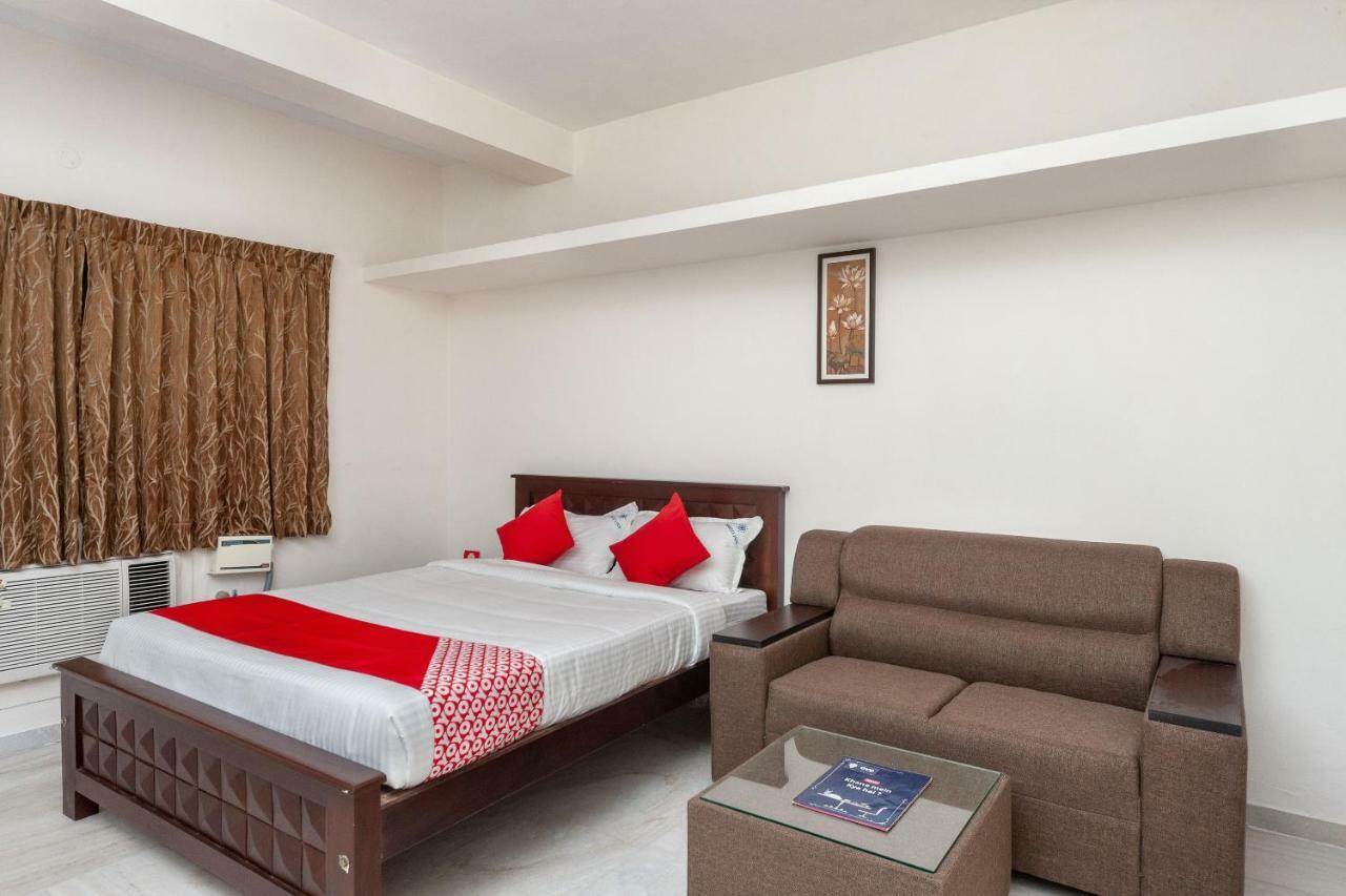 Oyo 24168 Amrita 3* Chennai