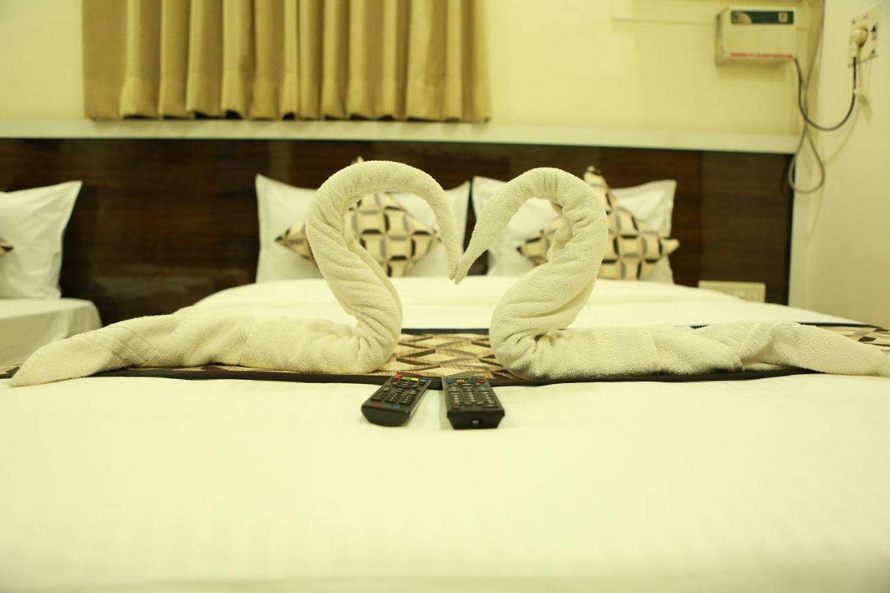 Sr Residency Guest house 3*