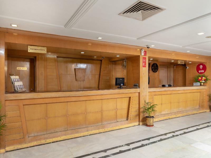 Royal Regency Lifotel By Crossway Hotel 3*