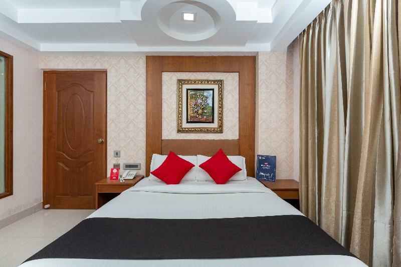 The Vijay Park - Airport Hotel