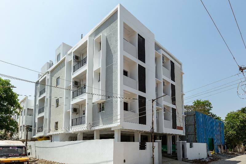 Hotel Super O Valasaravakkam Near Chandra Metro Mall 4*