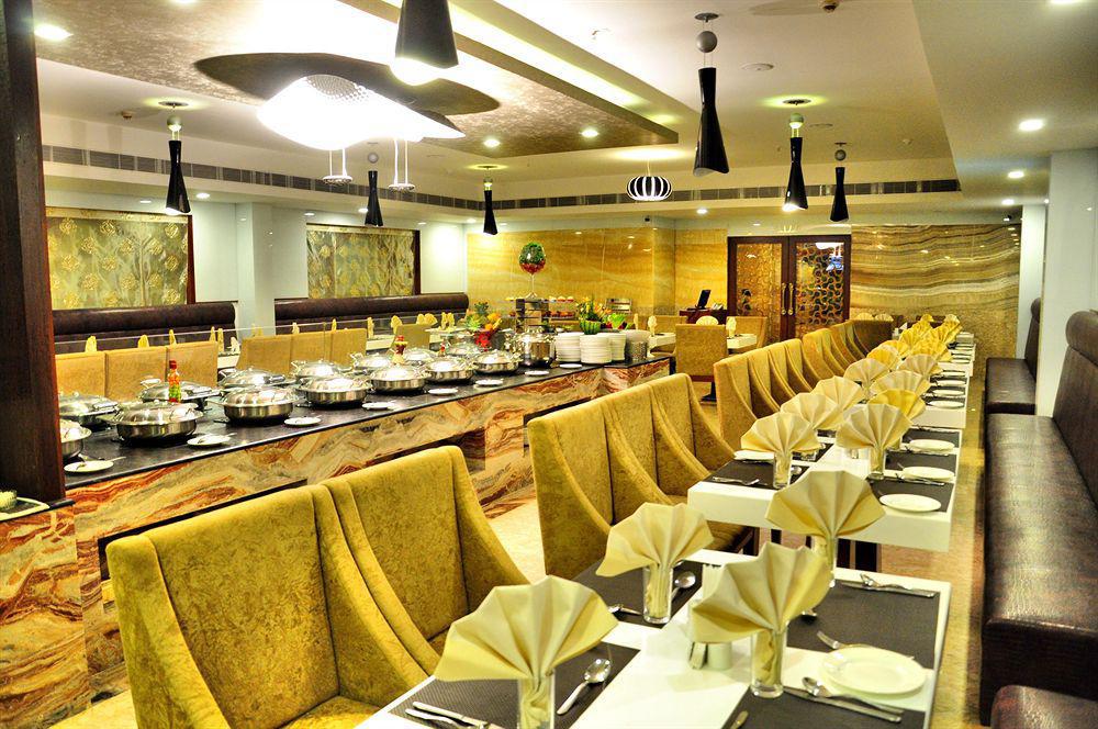 Raj Park Hotel 4*