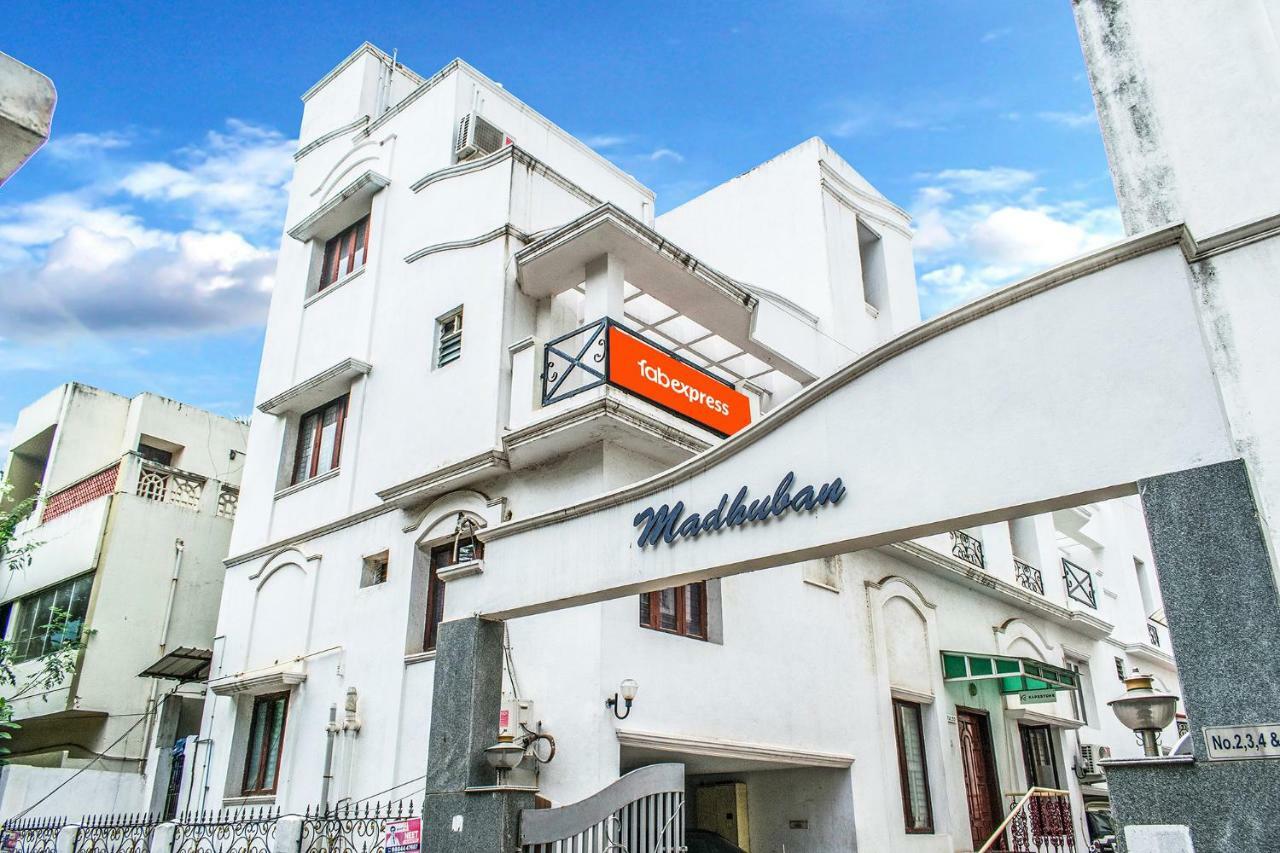 Hotel Fabexpress Kapsstone Egmore Chennai