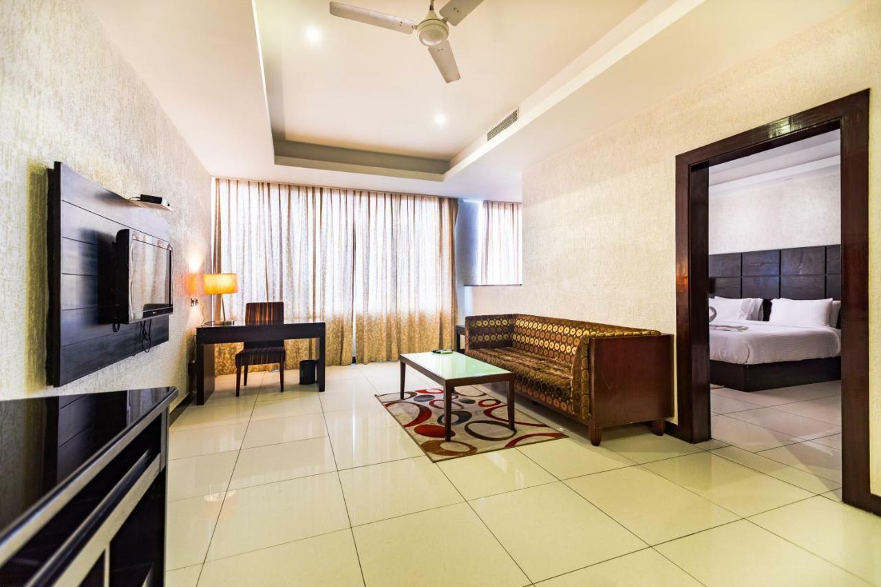 The Bentley Seaside Boutique Hotel Chennai