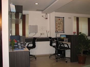 Smart Haven Corporate & Residences 3*