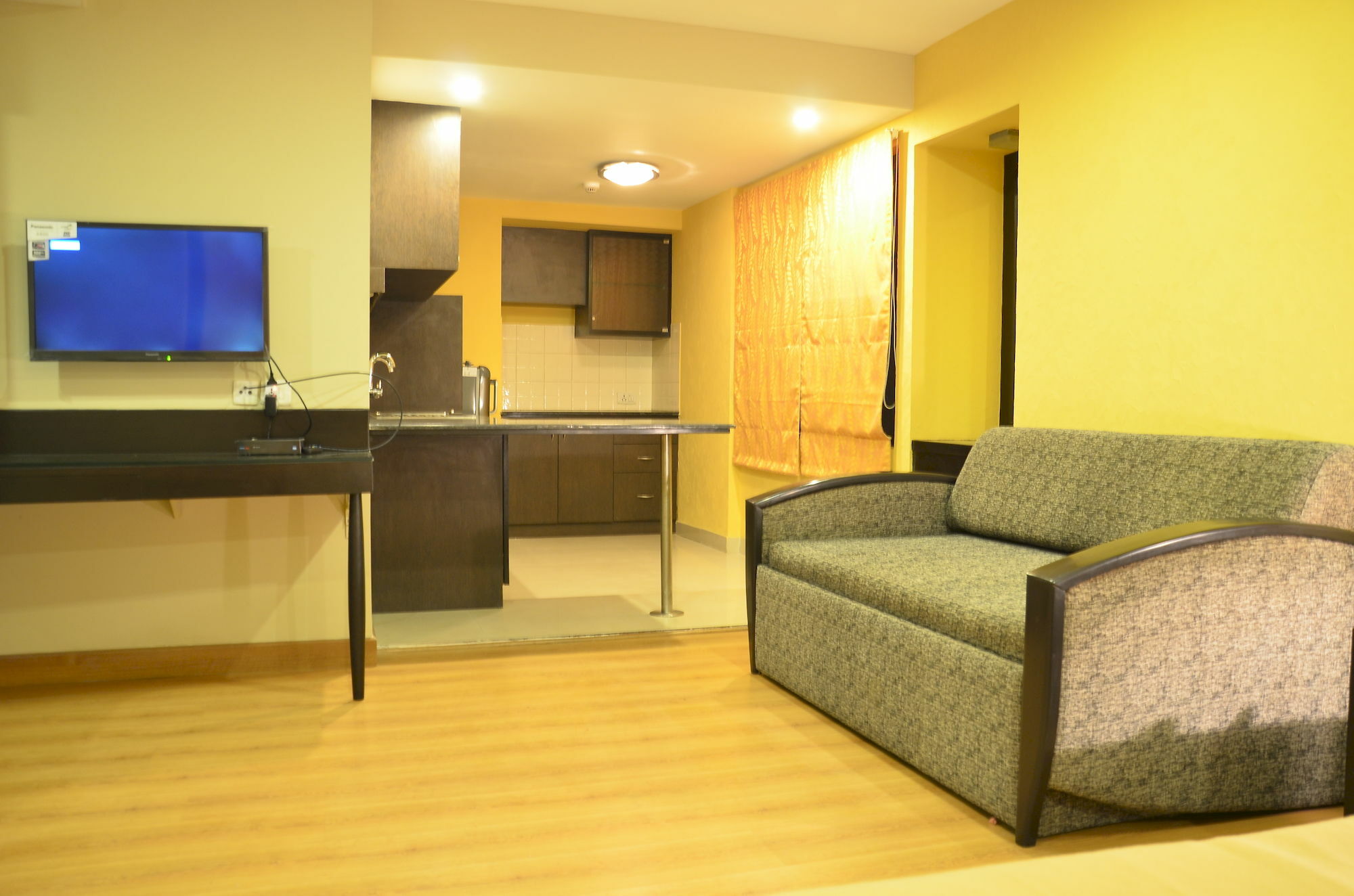 Hotel Fabhotel Santhome Mylapore 3*