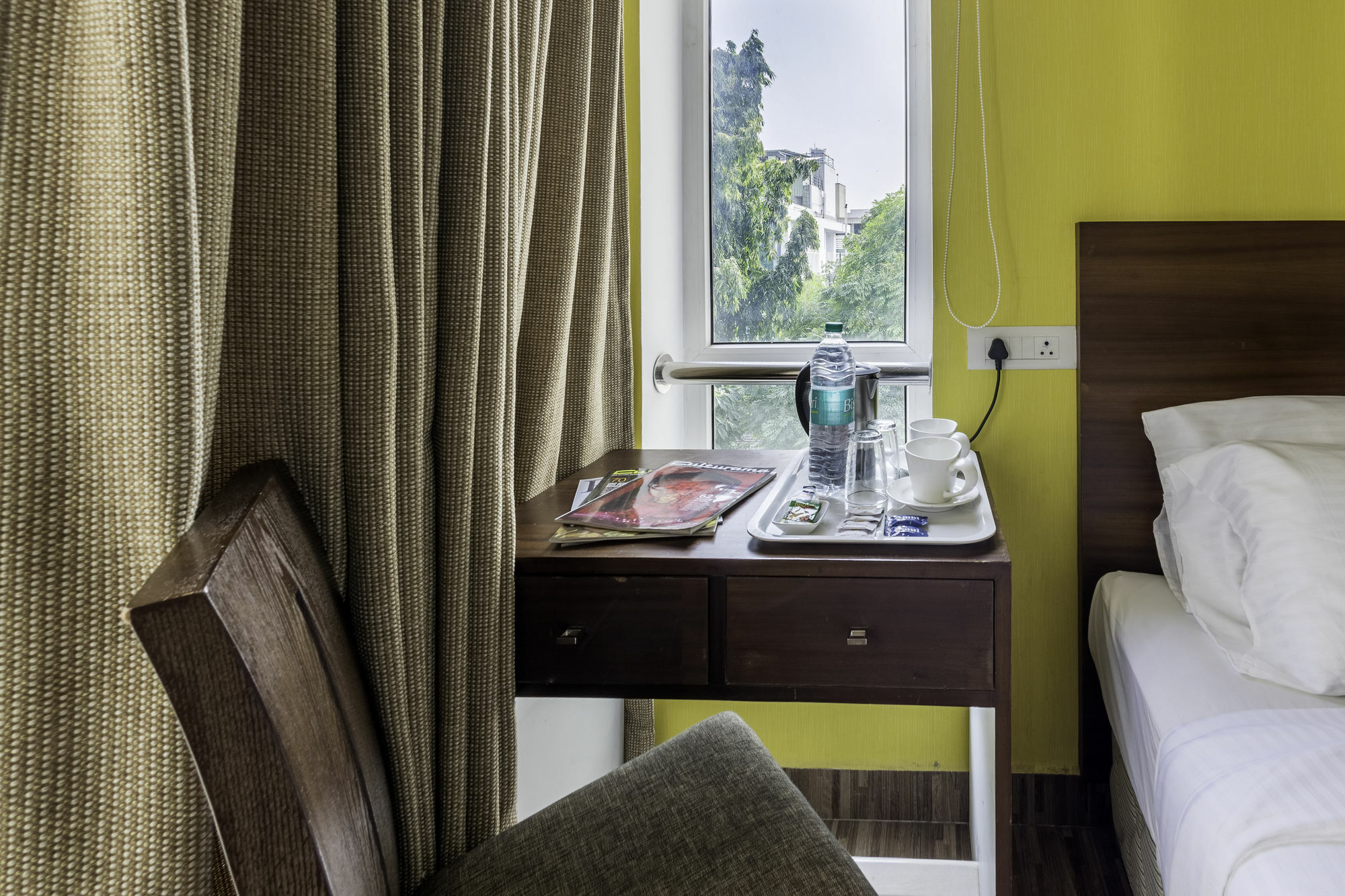 Hotel Treebo Trend J's Five Two Boutique Chennai